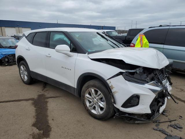 3GNKBHR49NS136836 - 2022 CHEVROLET BLAZER 2LT WHITE photo 4