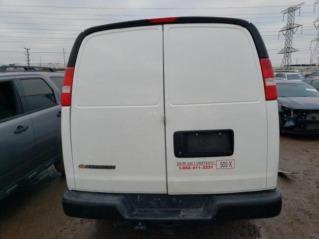 1GCWGAFG9H1342679 - 2017 CHEVROLET EXPRESS G2 WHITE photo 6