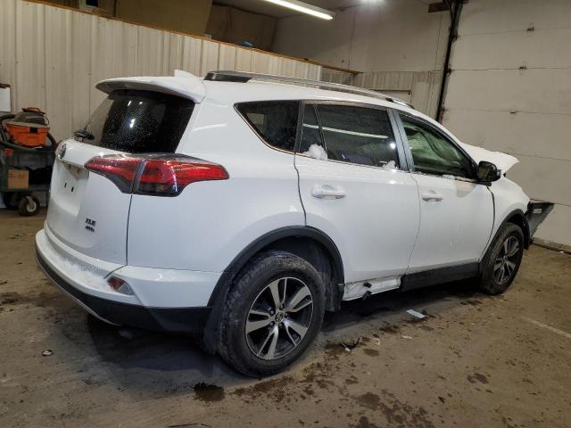 JTMRFREV9HJ127575 - 2017 TOYOTA RAV4 XLE WHITE photo 3