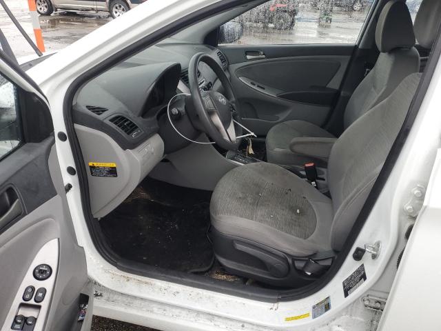 KMHCT5AEXFU230220 - 2015 HYUNDAI ACCENT GS WHITE photo 7