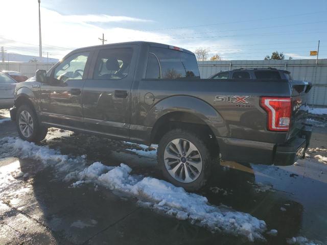 1FTEW1EP3HKC12651 - 2017 FORD F150 SUPERCREW GRAY photo 2