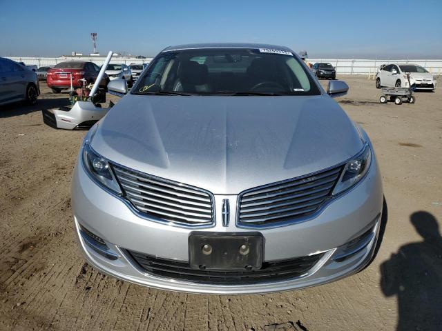 3LN6L2G99ER822848 - 2014 LINCOLN MKZ SILVER photo 5