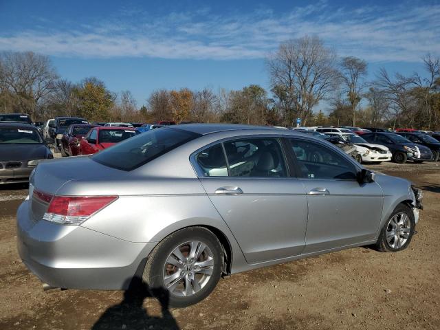 1HGCP2F66CA150369 - 2012 HONDA ACCORD SE SILVER photo 3