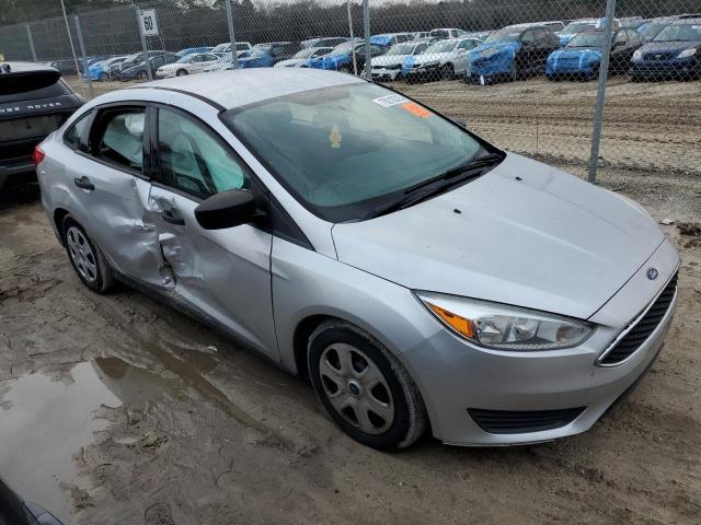 1FADP3E2XFL353271 - 2015 FORD FOCUS S SILVER photo 4