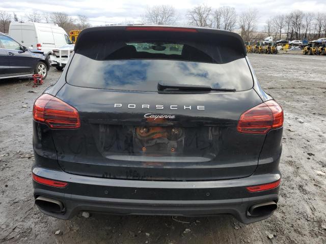 WP1AA2A20HKA87474 - 2017 PORSCHE CAYENNE BLACK photo 6