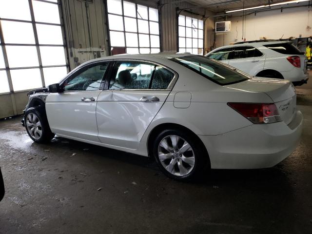 1HGCP3F80AA007406 - 2010 HONDA ACCORD EXL WHITE photo 2