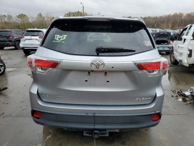 5TDJKRFH1GS504841 - 2016 TOYOTA HIGHLANDER XLE SILVER photo 6