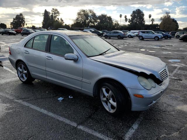 WDBRF61J02F140211 - 2002 MERCEDES-BENZ C 240 SILVER photo 4