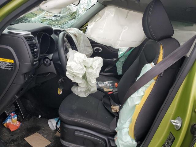 KNDJN2A20E7716672 - 2014 KIA SOUL GREEN photo 7