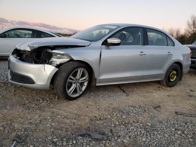 2013 VOLKSWAGEN JETTA TDI, 