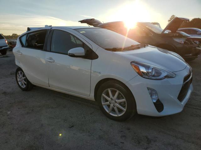 JTDKDTB3XG1129258 - 2016 TOYOTA PRIUS C WHITE photo 4