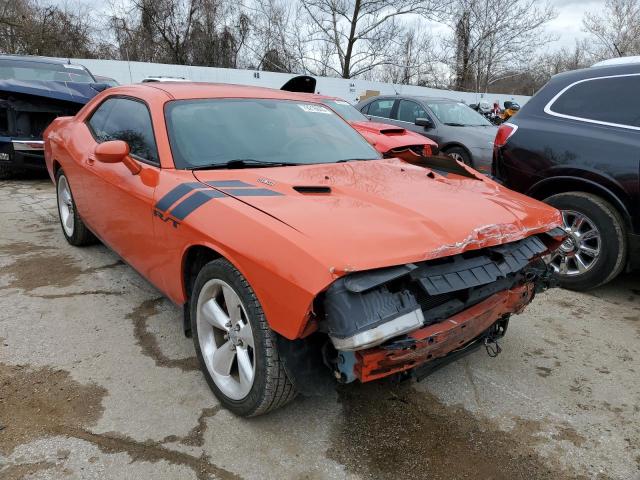 2B3LJ54T99H623400 - 2009 DODGE CHALLENGER R/T RED photo 4