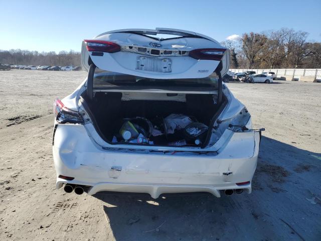 4T1K61AK9MU555214 - 2021 TOYOTA CAMRY XSE WHITE photo 6