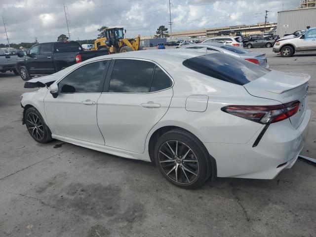 4T1T11AK7PU122465 - 2023 TOYOTA CAMRY SE NIGHT SHADE WHITE photo 2