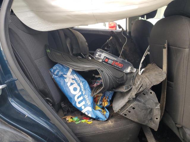 KNDJP3A52J7564558 - 2018 KIA SOUL + BLUE photo 10