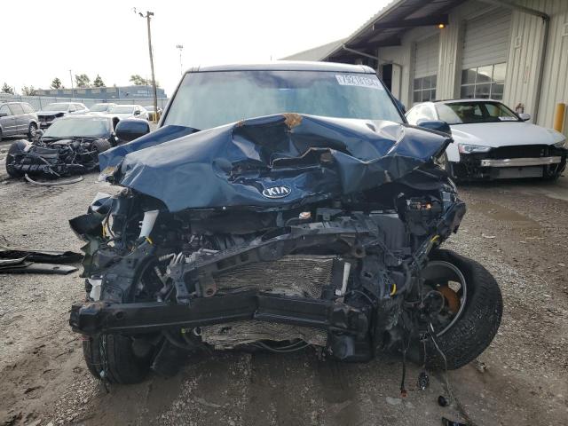 KNDJP3A52J7564558 - 2018 KIA SOUL + BLUE photo 5