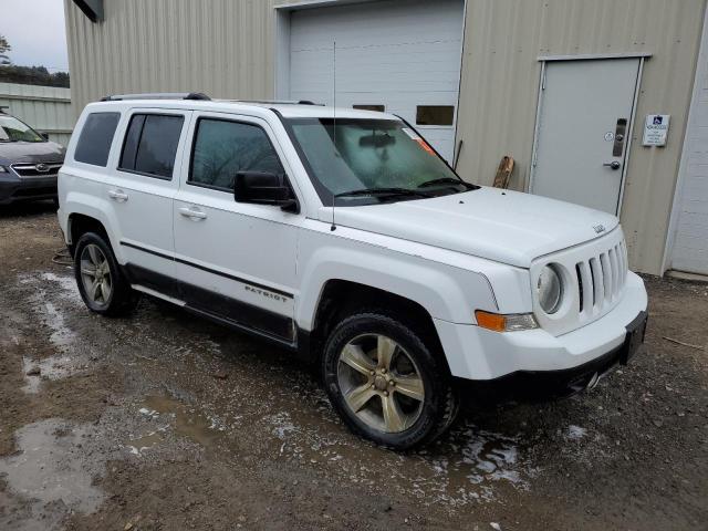 1C4NJRFB0HD178477 - 2017 JEEP PATRIOT LATITUDE WHITE photo 4