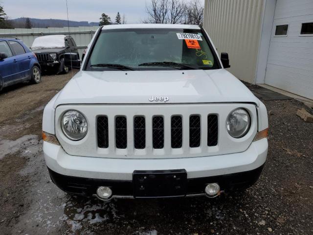 1C4NJRFB0HD178477 - 2017 JEEP PATRIOT LATITUDE WHITE photo 5