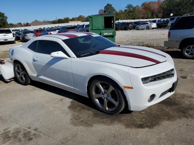 2G1FA1E36D9187703 - 2013 CHEVROLET CAMARO LS WHITE photo 4