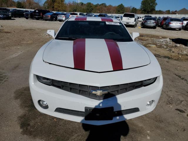 2G1FA1E36D9187703 - 2013 CHEVROLET CAMARO LS WHITE photo 5