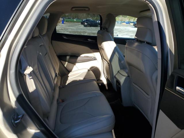 5LMCJ2C90HUL44635 - 2017 LINCOLN MKC SELECT 金色 照片 11
