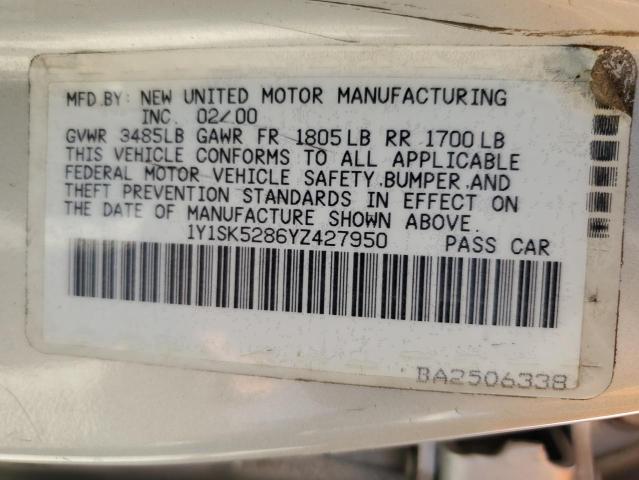 1Y1SK5286YZ427950 - 2000 CHEVROLET GEO PRIZM BASE SILVER photo 12