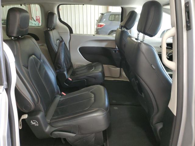 2C4RC1BG6HR687937 - 2017 CHRYSLER PACIFICA TOURING L 银色 照片 11