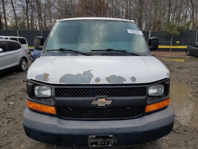 1GCWGFCA4C1202836 - 2012 CHEVROLET EXPRESS G2 WHITE photo 5