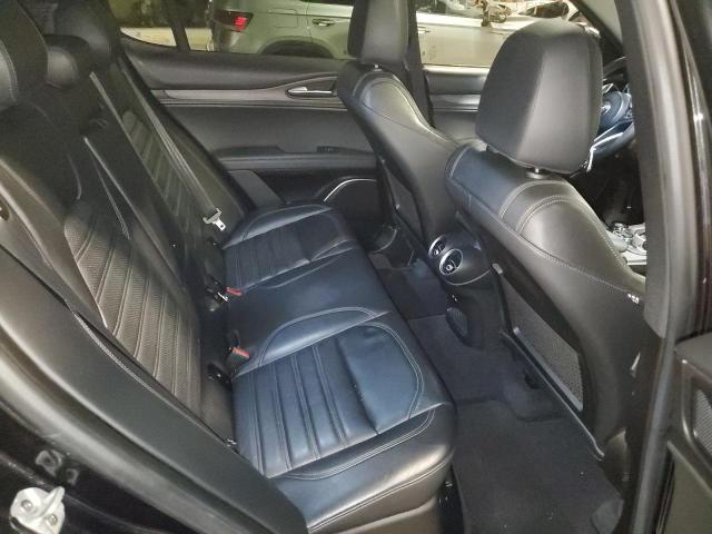 ZASFAKNNXJ7B82751 - 2018 ALFA ROMEO STELVIO TI SPORT BLACK photo 11
