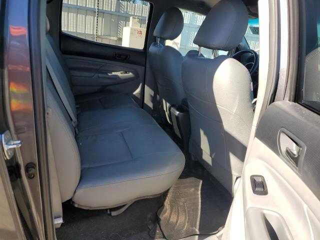 5TFJU4GN2EX052360 - 2014 TOYOTA TACOMA DOUBLE CAB PRERUNNER GRAY photo 10