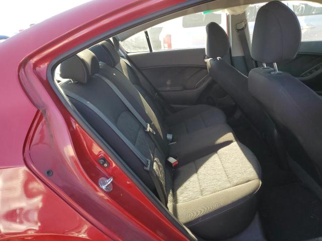 KNAFK4A65G5476494 - 2016 KIA FORTE LX RED photo 10