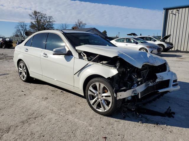 WDDGF8BB4CA609994 - 2012 MERCEDES-BENZ C 300 4MATIC WHITE photo 4