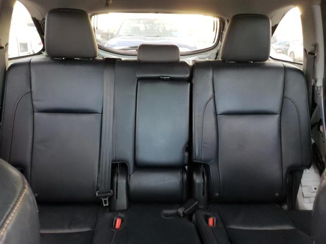 5TDKKRFHXFS040435 - 2015 TOYOTA HIGHLANDER XLE WHITE photo 10