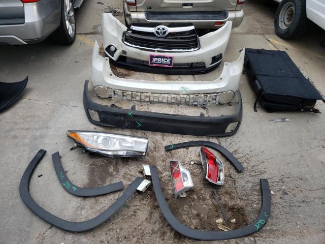 5TDKKRFHXFS040435 - 2015 TOYOTA HIGHLANDER XLE WHITE photo 13