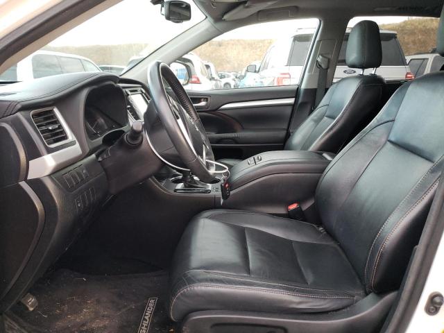 5TDKKRFHXFS040435 - 2015 TOYOTA HIGHLANDER XLE WHITE photo 7