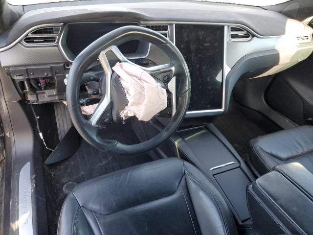 5YJSA1E10GF158444 - 2016 TESLA MODEL S ნაცრისფერი ფოტო 8