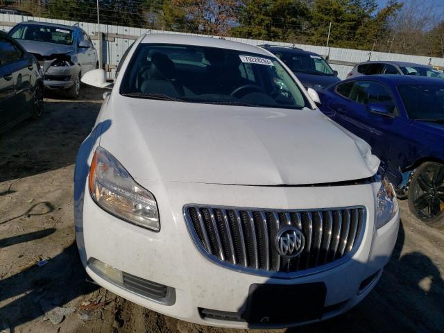 2G4GN5EC8B9181188 - 2011 BUICK REGAL CXL WHITE photo 5