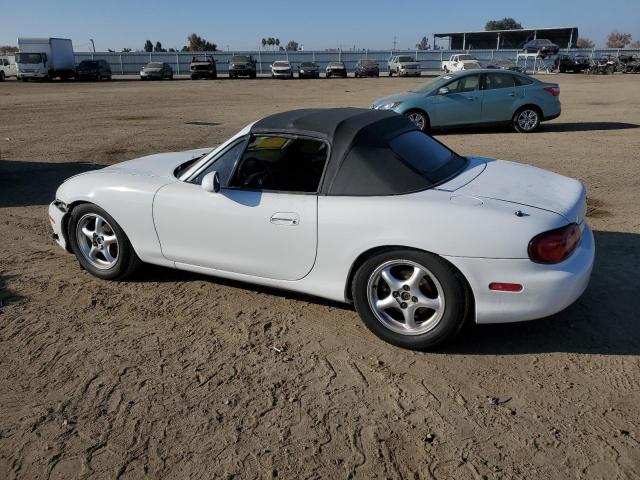 JM1NB353520234092 - 2002 MAZDA MX-5 MIATA BASE WHITE photo 2