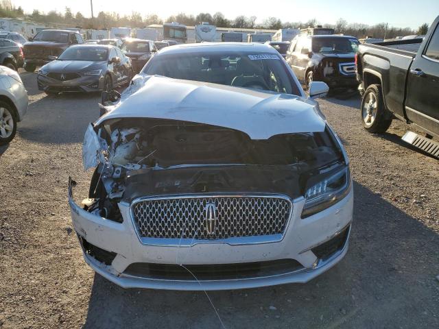 3LN6L5E91KR628489 - 2019 LINCOLN MKZ RESERVE II WHITE photo 5