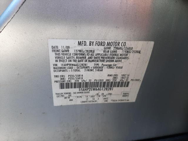 1FAHP2EW6AG128281 - 2010 FORD TAURUS SEL SILVER photo 13