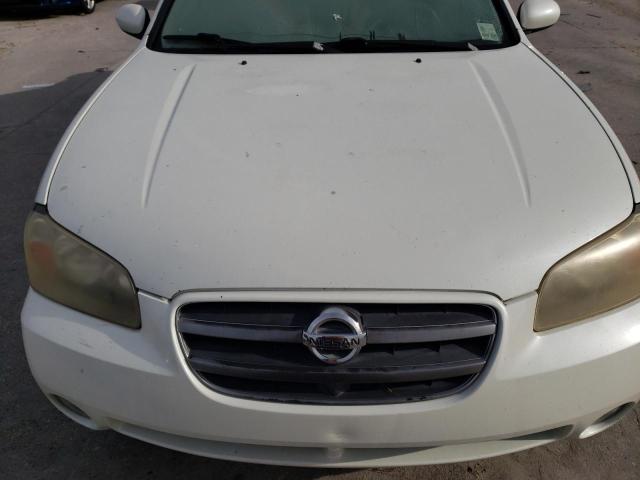 JN1DA31D42T419569 - 2002 NISSAN MAXIMA GLE WHITE photo 11