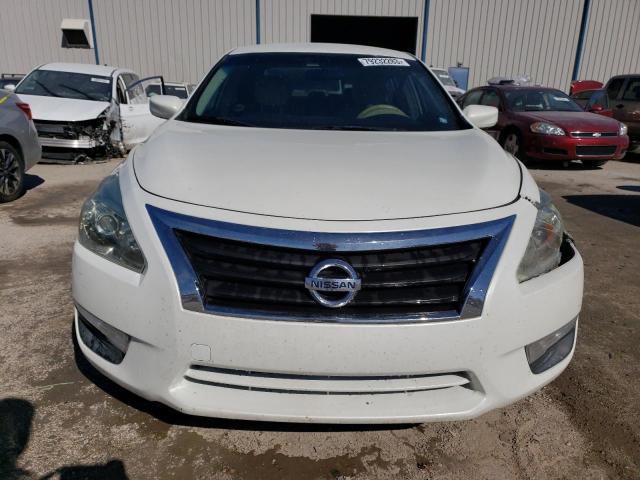 1N4AL3APXDC132508 - 2013 NISSAN ALTIMA 2.5 WHITE photo 5