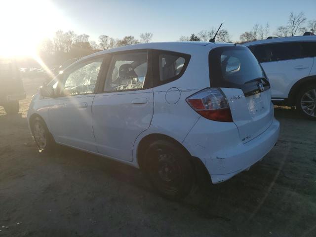 JHMGE8H35CC020372 - 2012 HONDA FIT WHITE photo 2