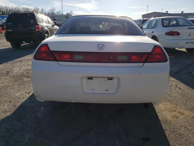 1HGCG32052A037485 - 2002 HONDA ACCORD SE WHITE photo 6