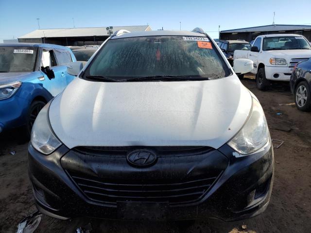 KM8JUCAC5CU510789 - 2012 HYUNDAI TUCSON GLS WHITE photo 5