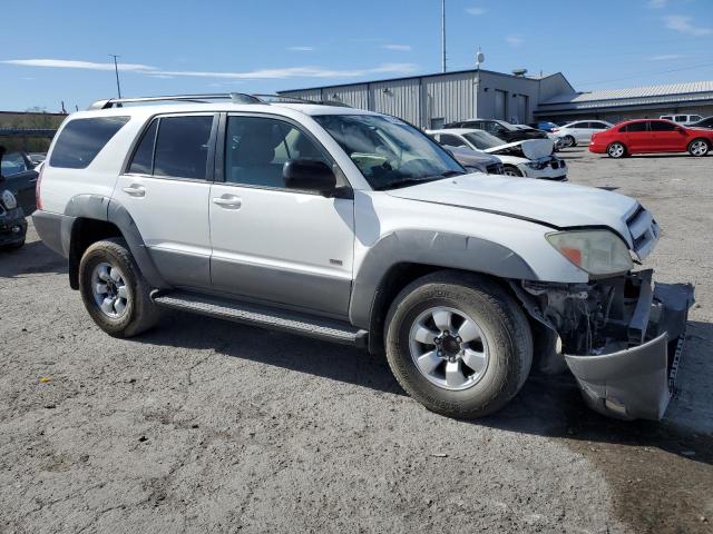 JTEZT14R530010357 - 2003 TOYOTA 4RUNNER SR5 WHITE photo 4