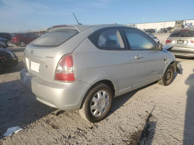 KMHCM36C78U102710 - 2008 HYUNDAI ACCENT GS SILVER photo 3