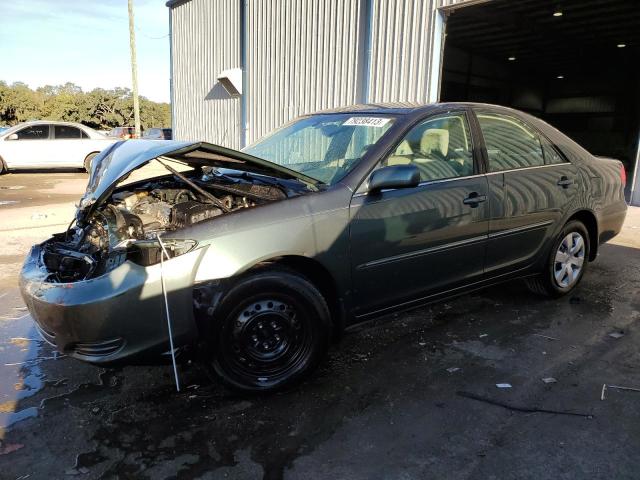 4T1BE32K12U553208 - 2002 TOYOTA CAMRY LE GREEN photo 1