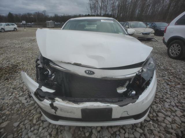 KNAGM4A72C5283415 - 2012 KIA OPTIMA LX WHITE photo 5