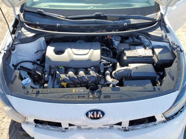 3KPA24AB2JE081906 - 2018 KIA RIO LX WHITE photo 11